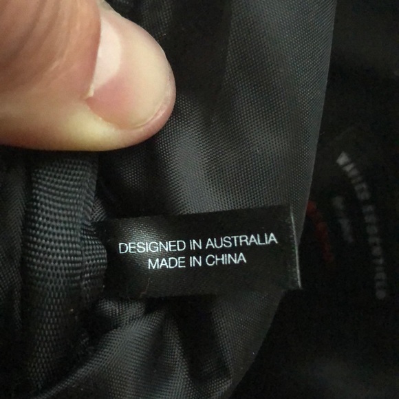 BNWOT Want les Essentiels travel pouch / clutch - Picture 10 of 11